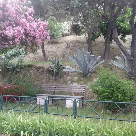 Con Vista Apartment *